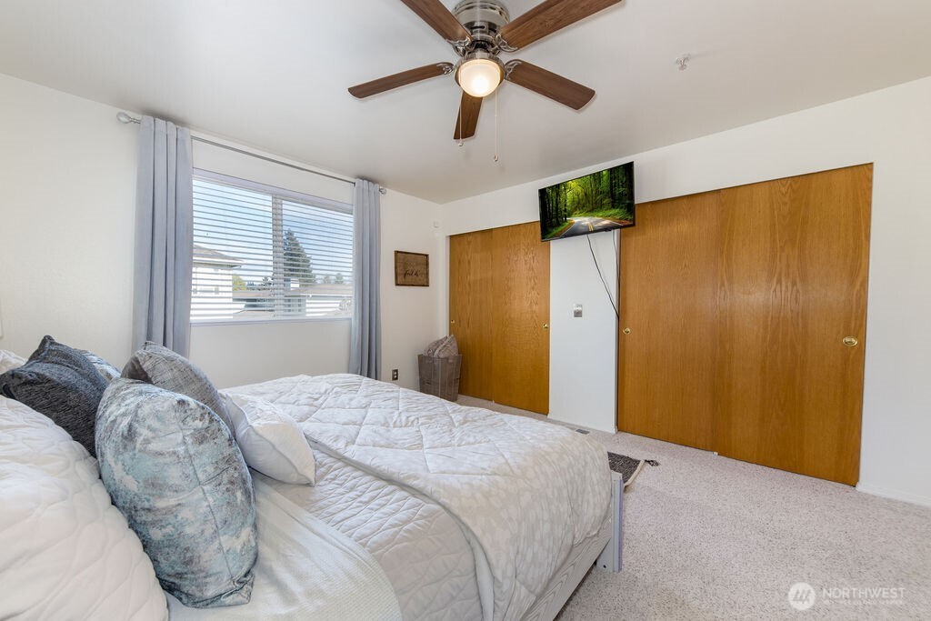 418 17th Street SE #1D, Auburn, WA 98002