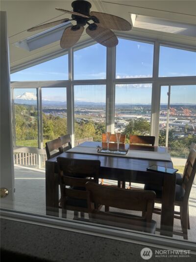 4402 30th Street NE, Tacoma, WA 98422 - Photo 2