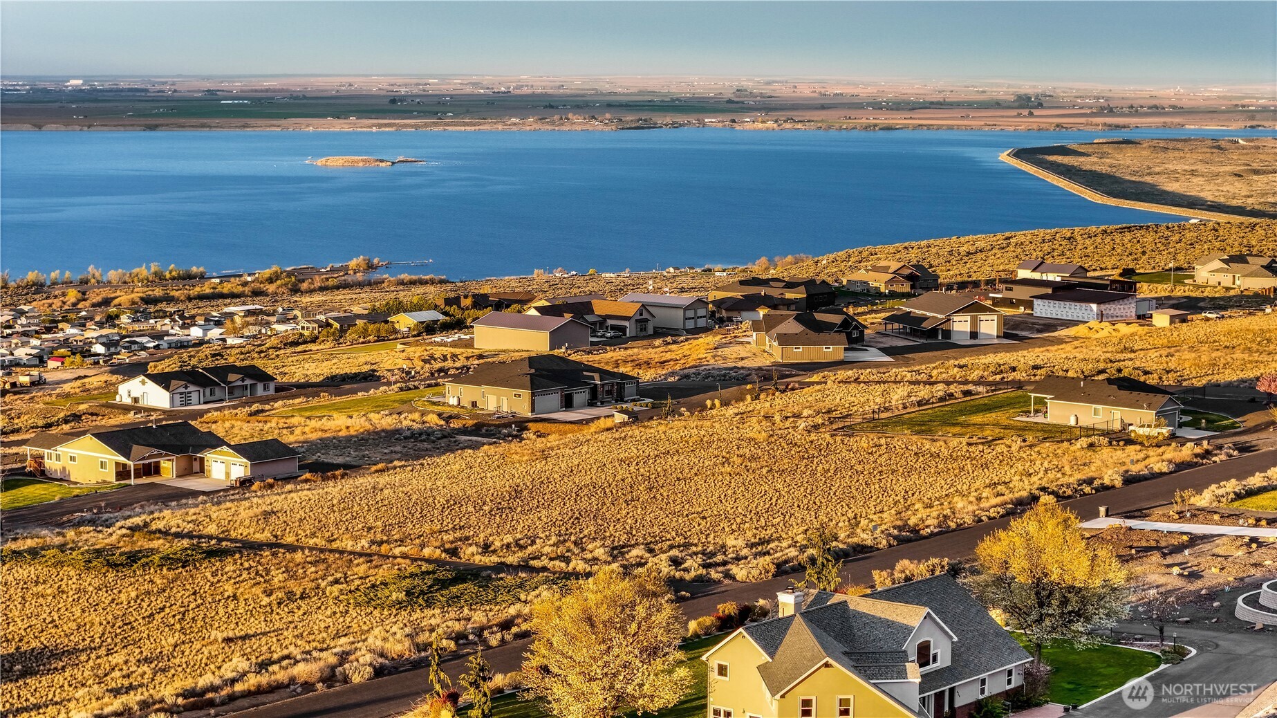 6766 Road 8.9 SE, Othello, WA 99344