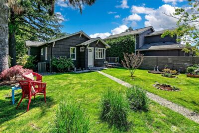 8403 32nd Avenue SW, Seattle, WA 98126 - Photo 18