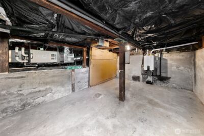 8403 32nd Avenue SW, Seattle, WA 98126 - Photo 28
