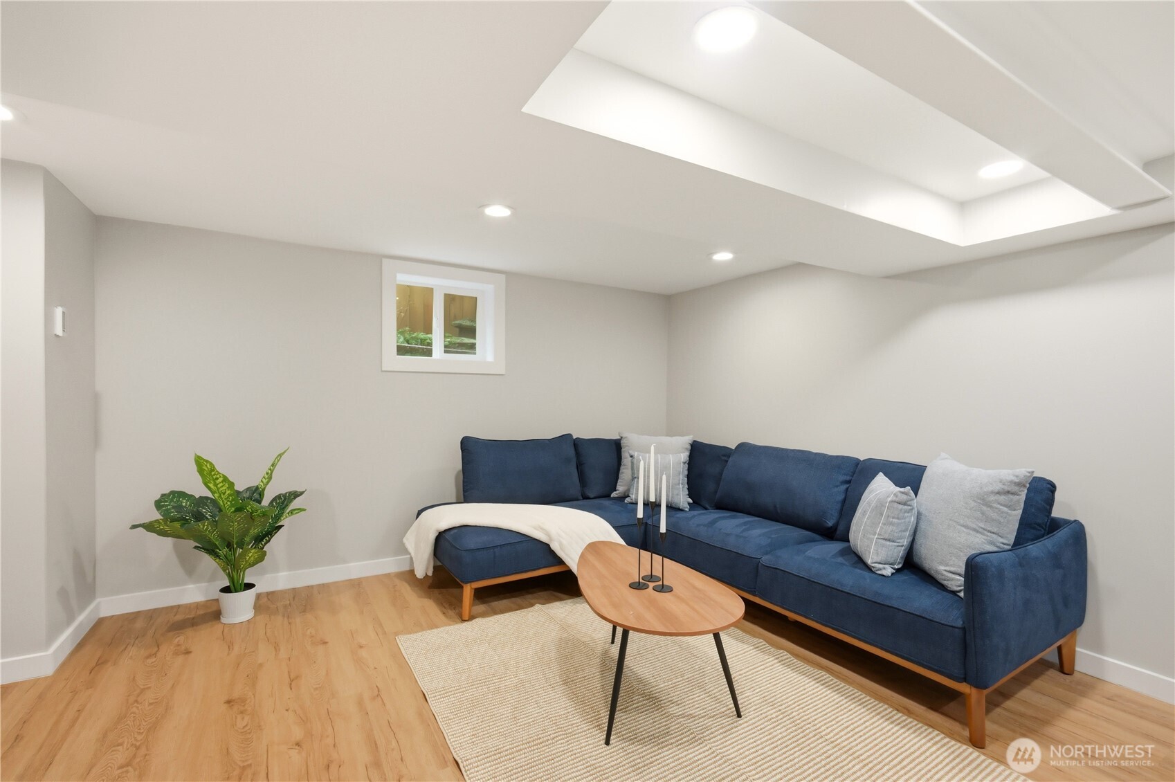 2208 NE 75th Street , Seattle, WA 98115