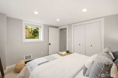 2208 NE 75th Street , Seattle, WA 98115 - Photo 29