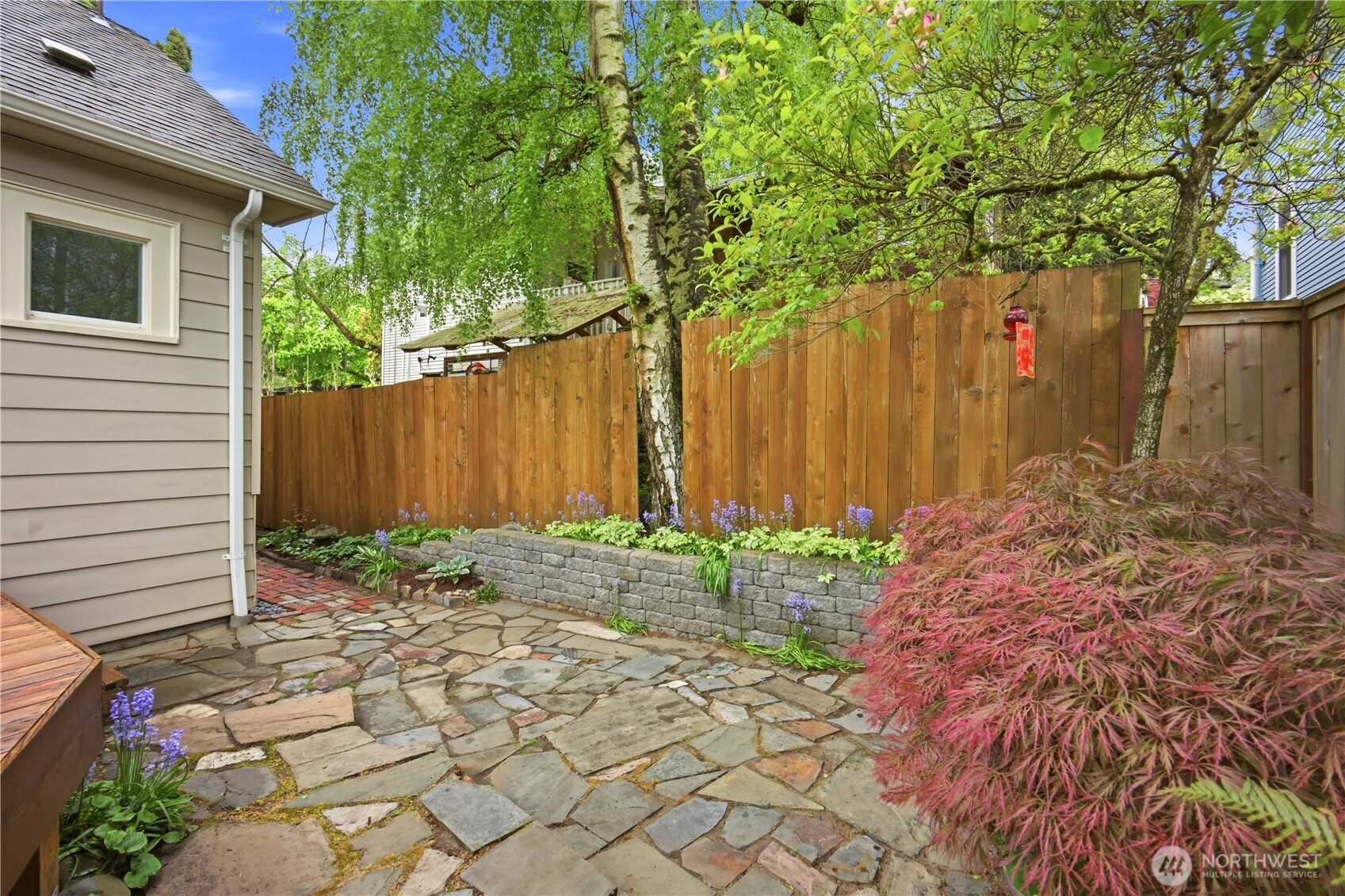 2208 NE 75th Street , Seattle, WA 98115