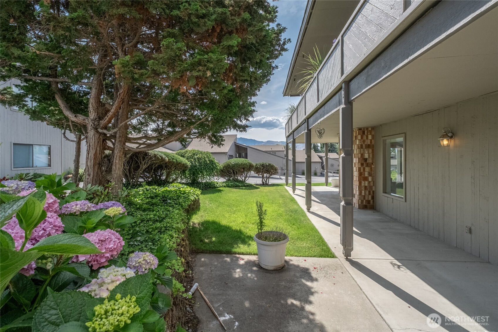225 NE 19th Street #31, East Wenatchee, WA 98802