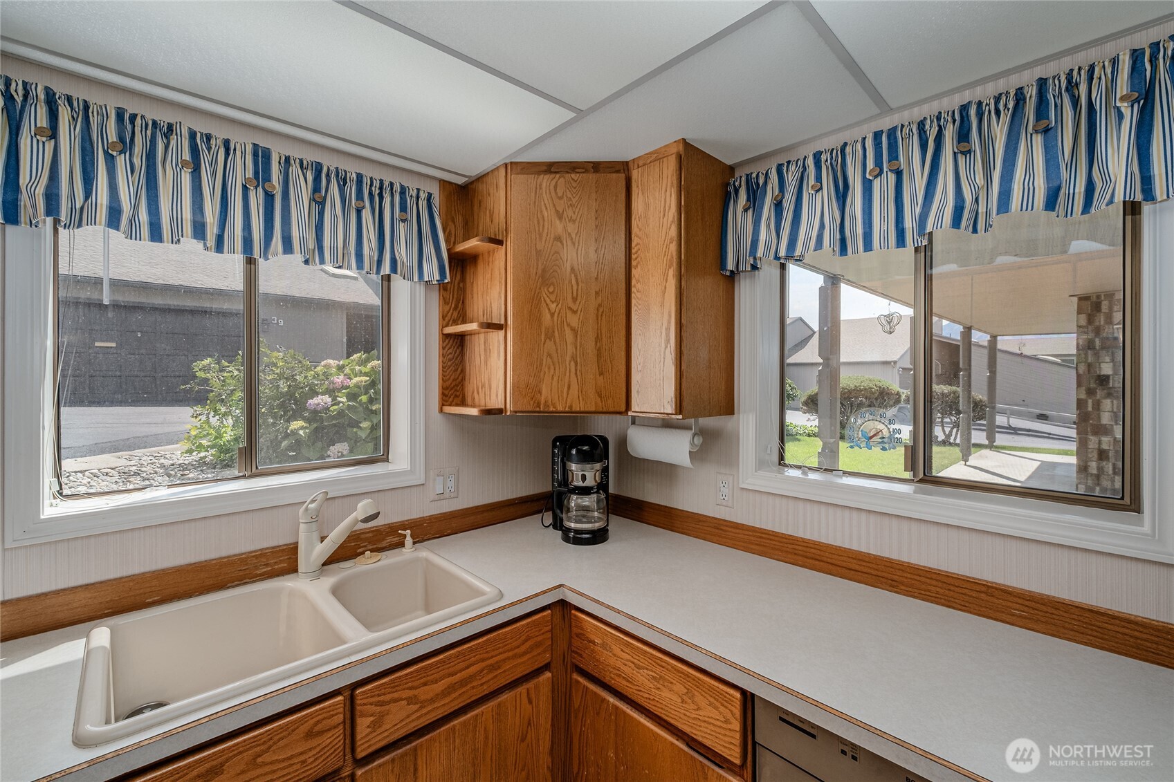 225 NE 19th Street #31, East Wenatchee, WA 98802