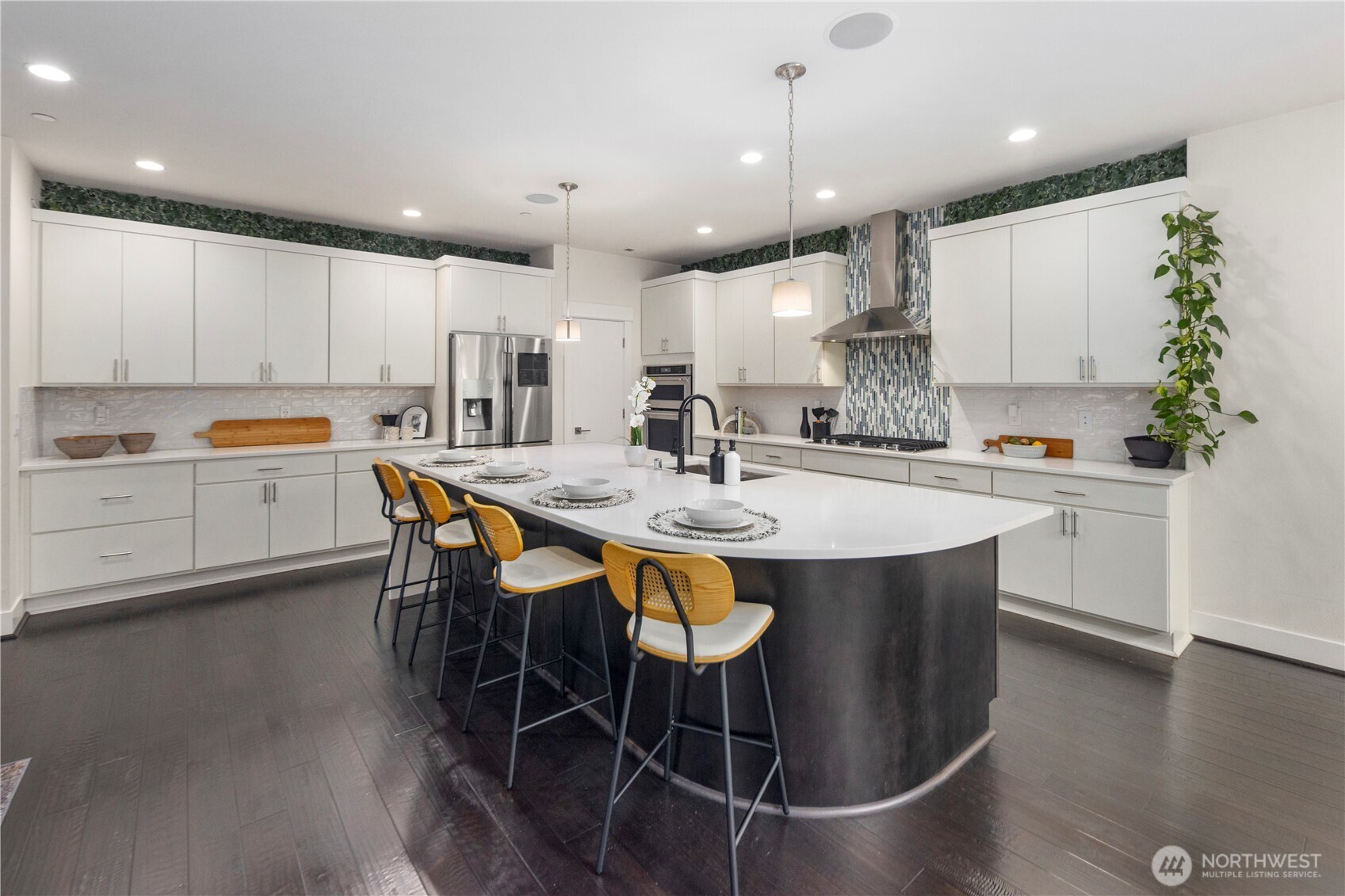856 224th Avenue NE, Sammamish, WA 98074