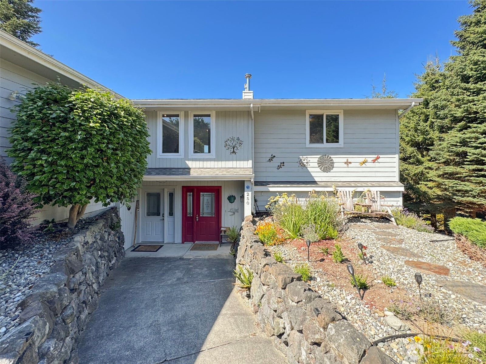 250 North Street #A, Sequim, WA 98382