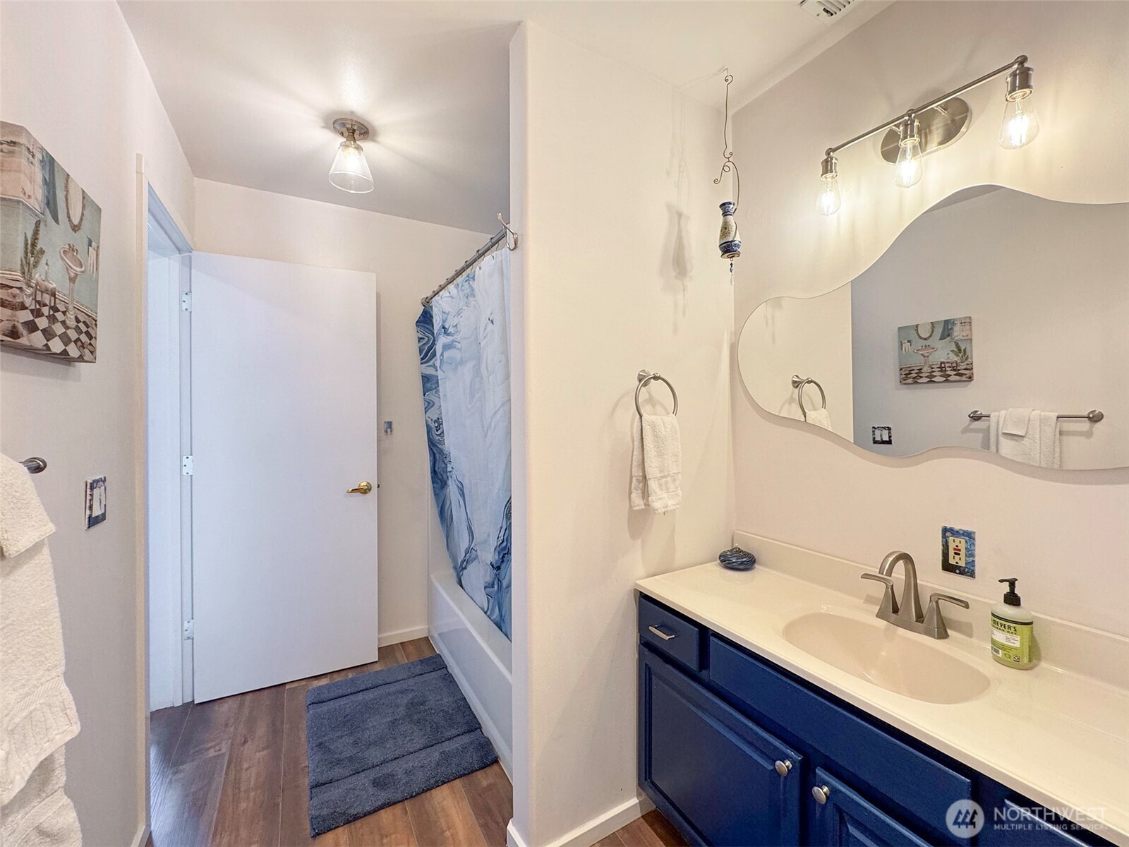 250 North Street #A, Sequim, WA 98382