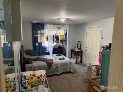 720 W Chestnut Street , Centralia, WA 98531 - Photo 6