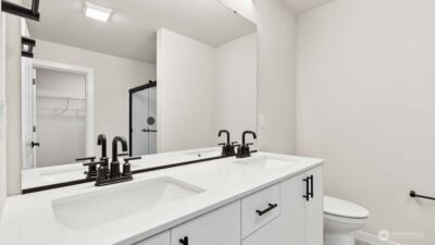 16830 20th Avenue W #F2, Lynnwood, WA 98037 - Photo 17