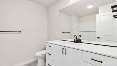 16830 20th Avenue W #F2, Lynnwood, WA 98037 - Photo 22