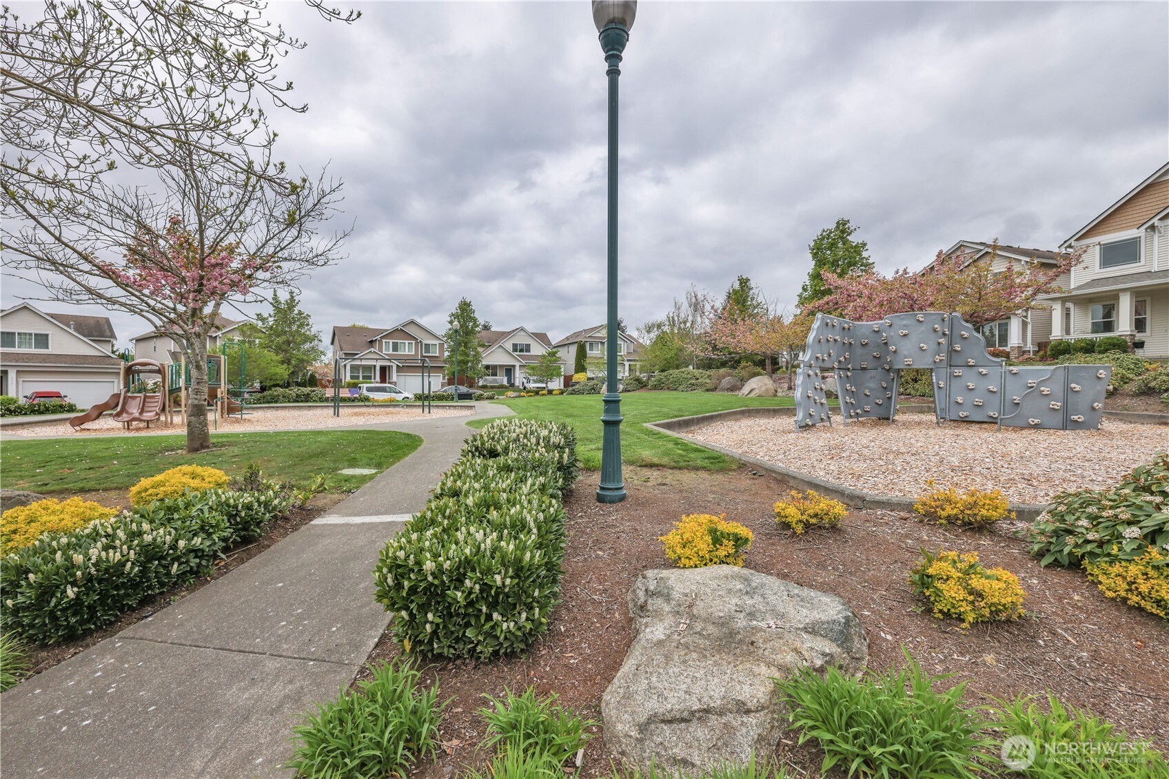 2414 88th Drive NE, Lake Stevens, WA 98258