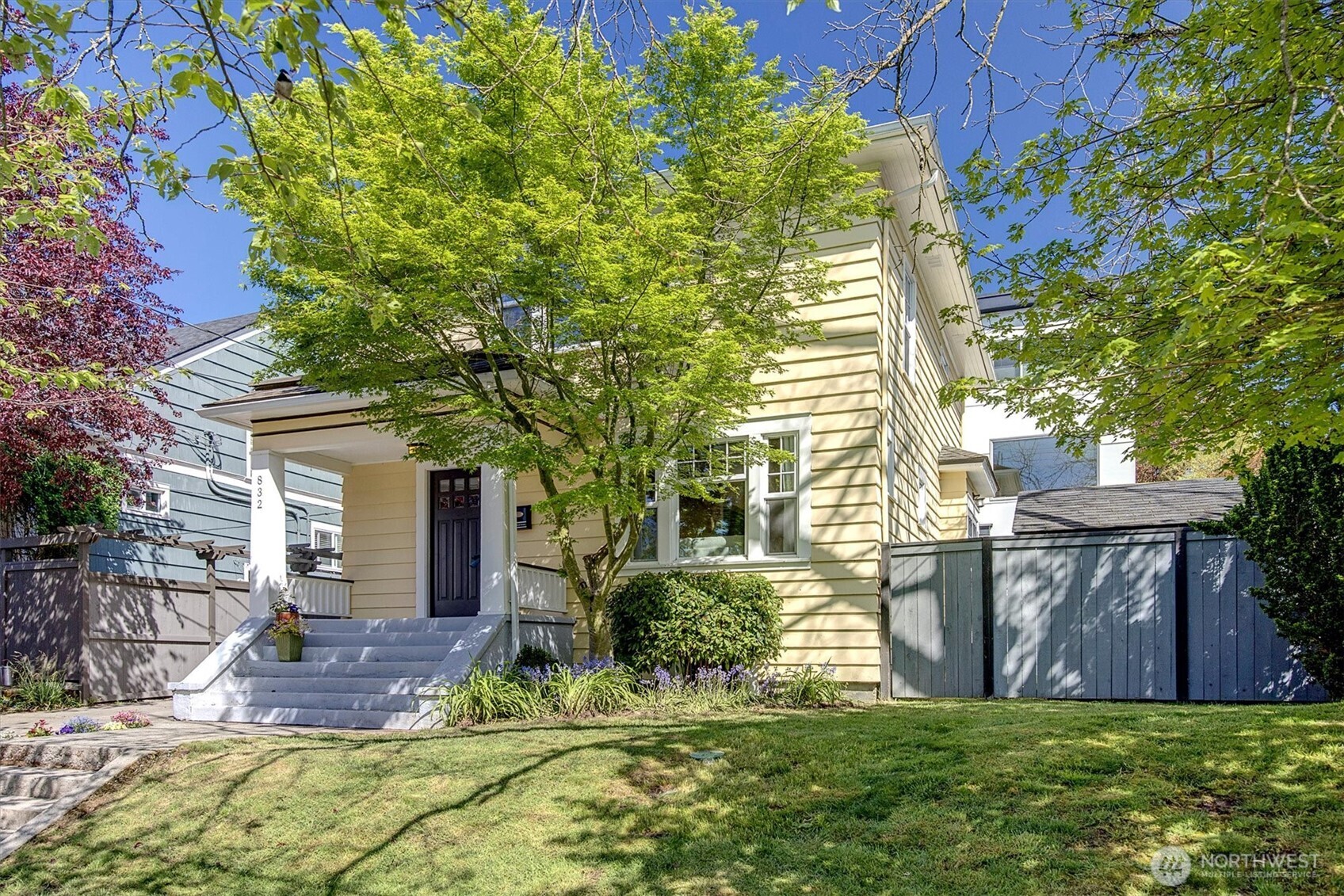 832 NW 63rd Street , Seattle, WA 98107