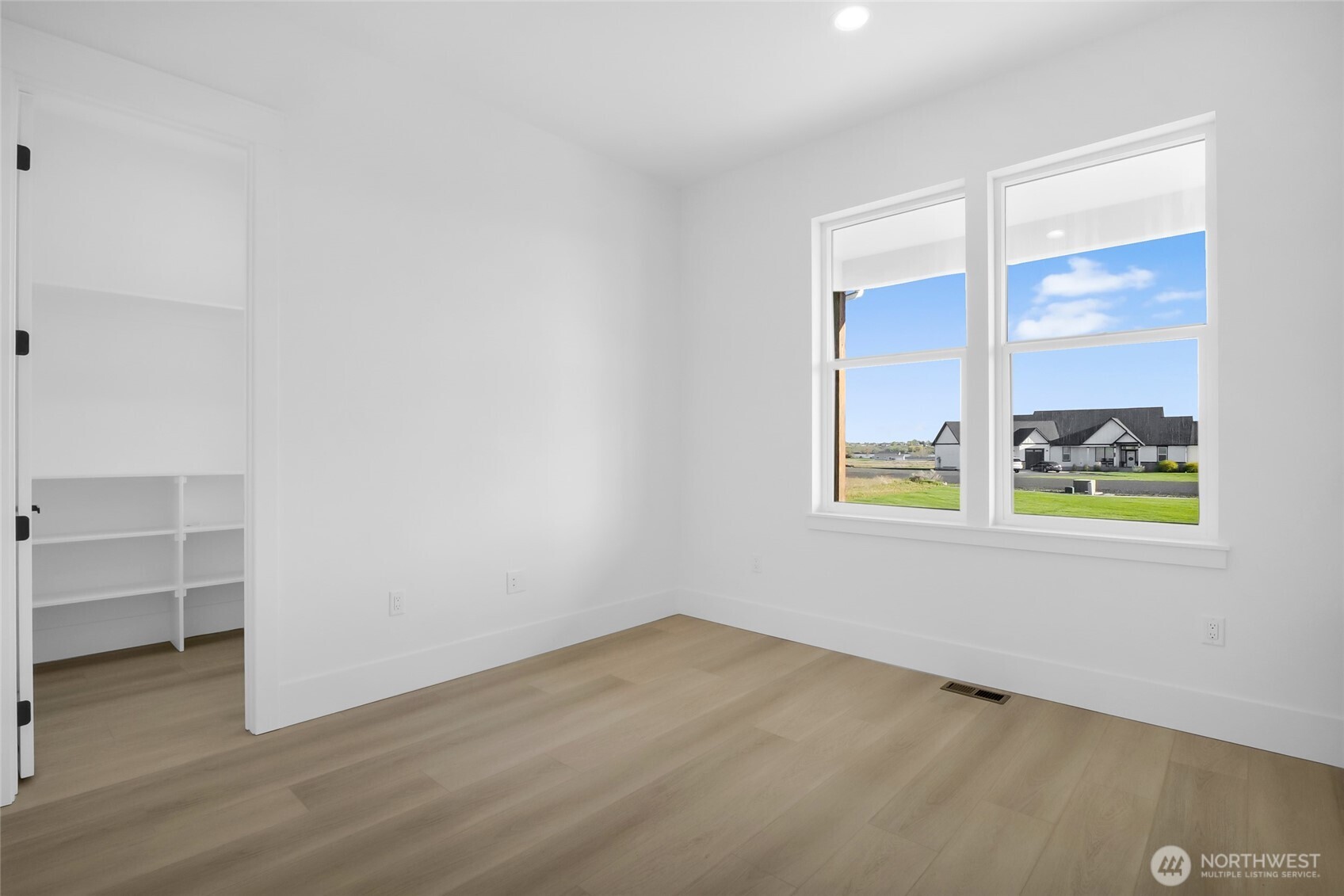 5324 NE Rd 7.3 , Moses Lake, WA 98837