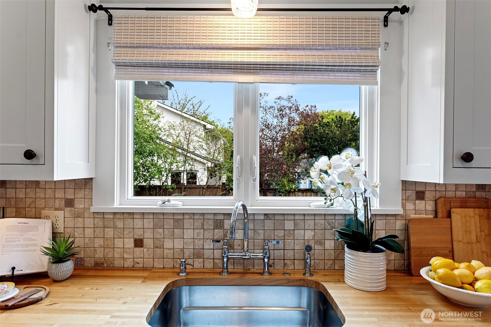 5151 S Orchard Street , Seattle, WA 98118
