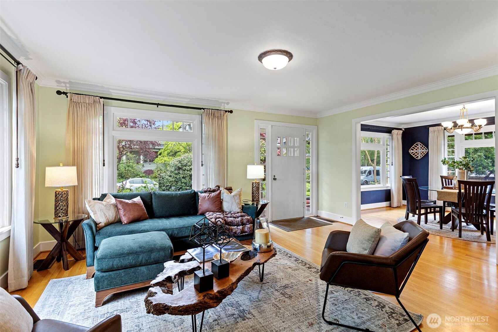 5151 S Orchard Street , Seattle, WA 98118