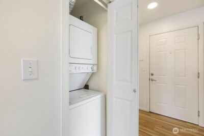 2101 N 55th Street #201, Seattle, WA 98103 - Photo 17