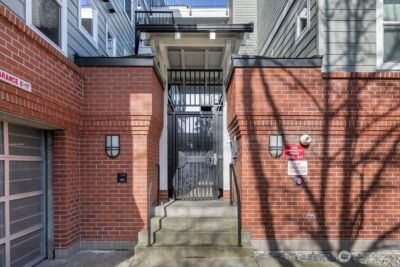 2101 N 55th Street #201, Seattle, WA 98103 - Photo 2