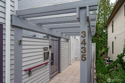 3435 California Avenue SW #303, Seattle, WA 98116-3353 - Photo 3