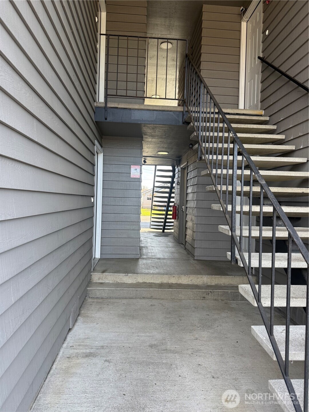 1111 W Market Street , Aberdeen, WA 98520