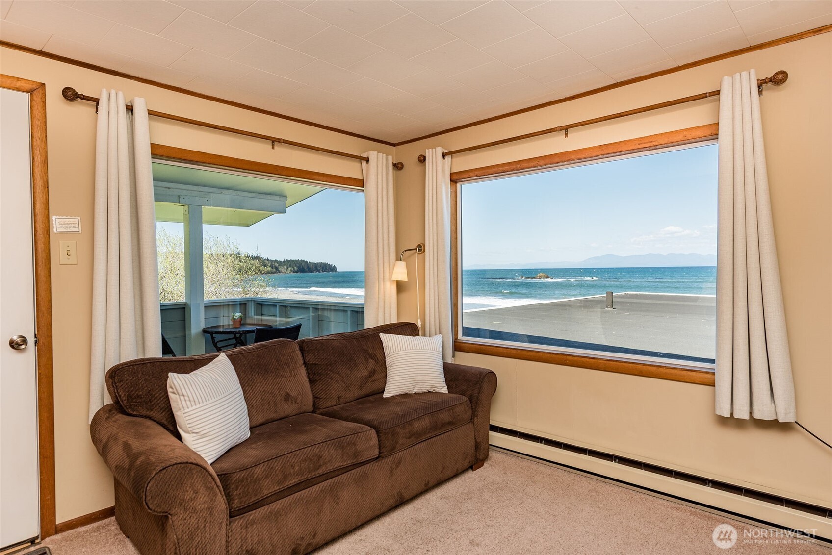 1663 Highway 112 , Sekiu, WA 98381