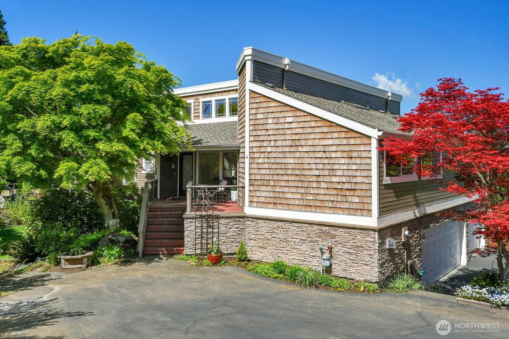 7103 156th Street SW, Edmonds, WA 98026