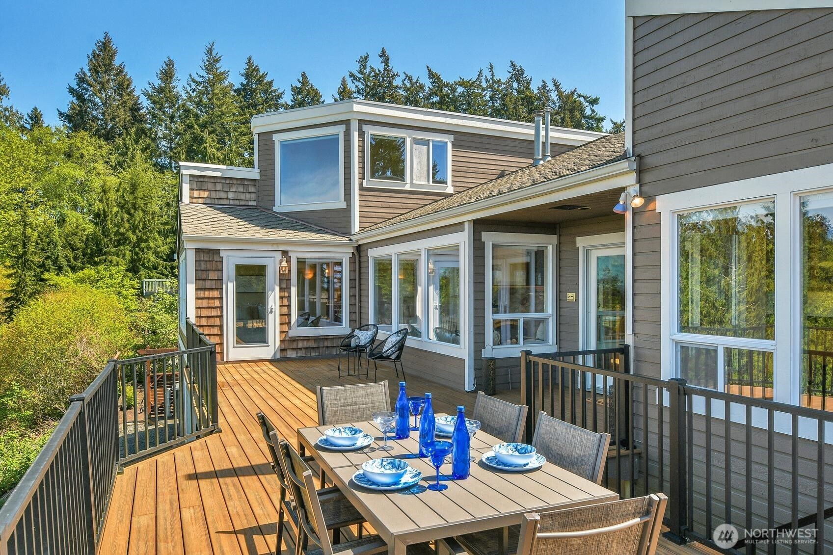 7103 156th Street SW, Edmonds, WA 98026