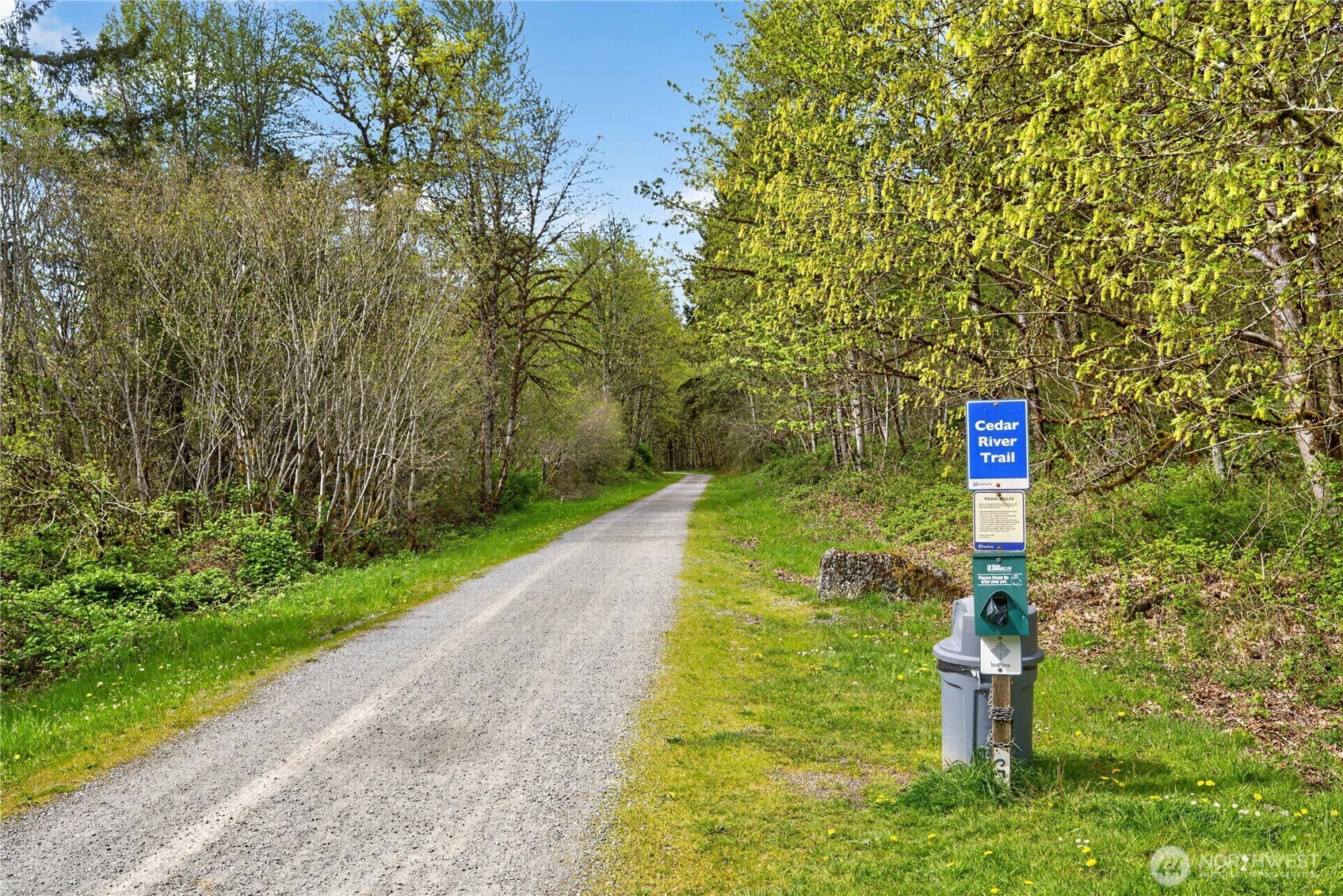 23933 SE 238th Street , Maple Valley, WA 98038-8241
