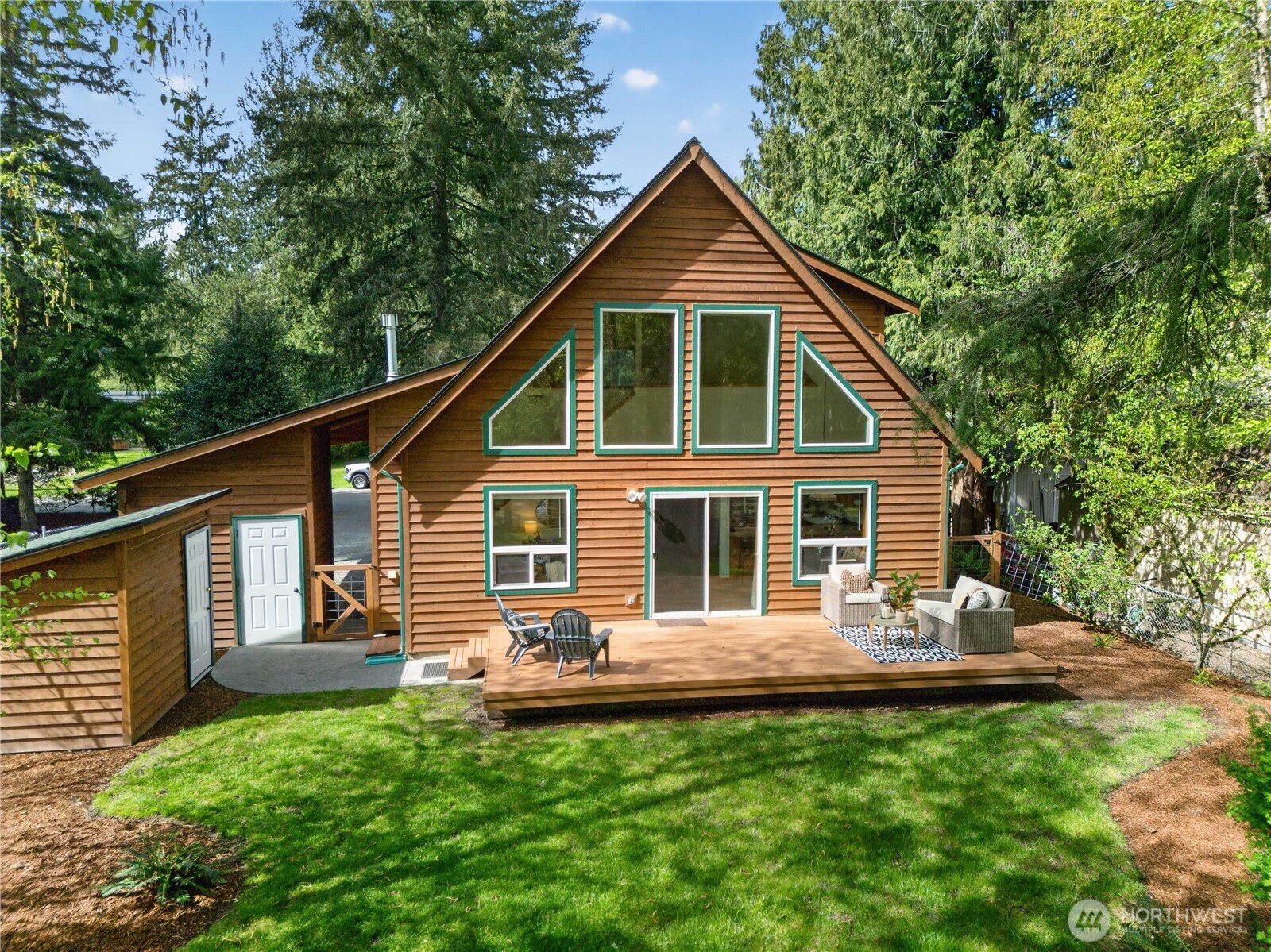 23933 SE 238th Street , Maple Valley, WA 98038-8241