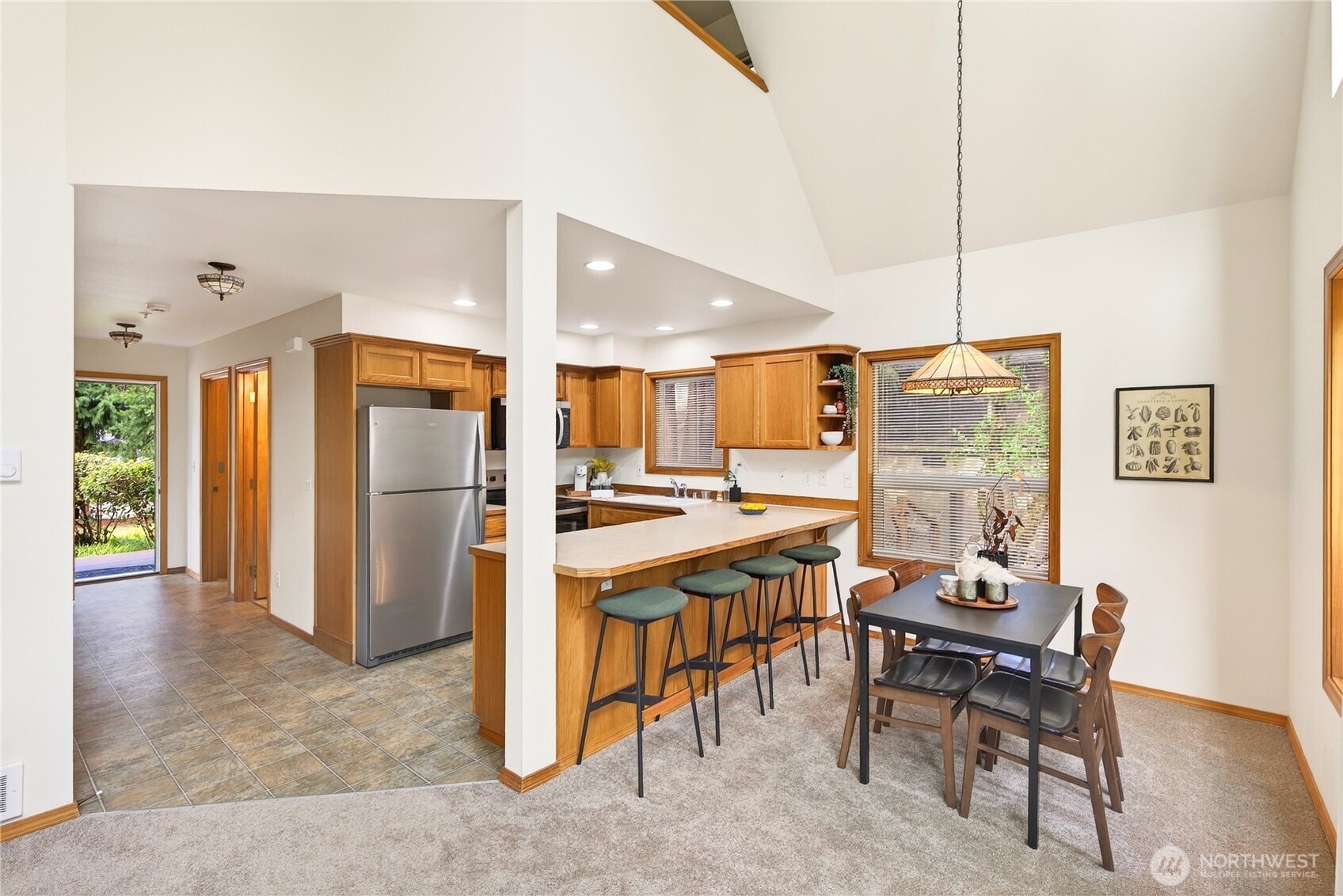 23933 SE 238th Street , Maple Valley, WA 98038-8241