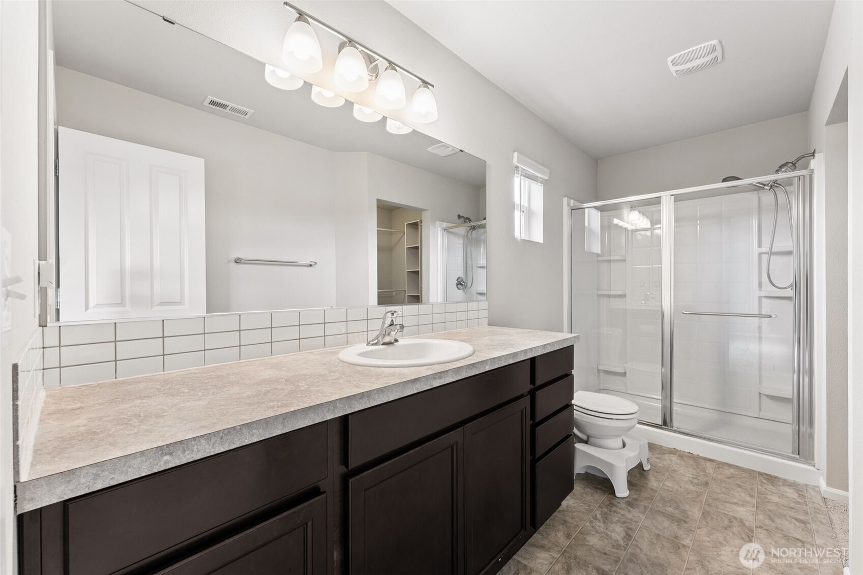 2821 Cassius Street NE, Lacey, WA 98516