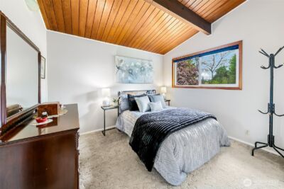 13739 36th Avenue NE, Seattle, WA 98125 - Photo 12