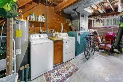 13739 36th Avenue NE, Seattle, WA 98125 - Photo 18