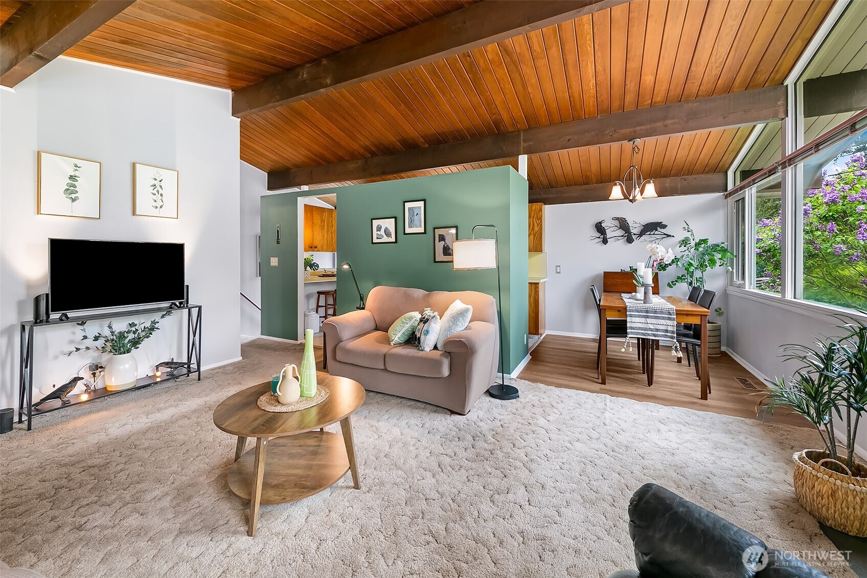13739 36th Avenue NE, Seattle, WA 98125
