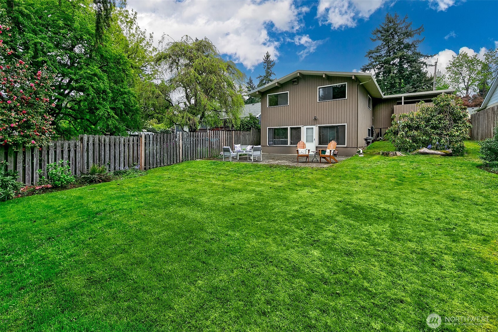 13739 36th Avenue NE, Seattle, WA 98125