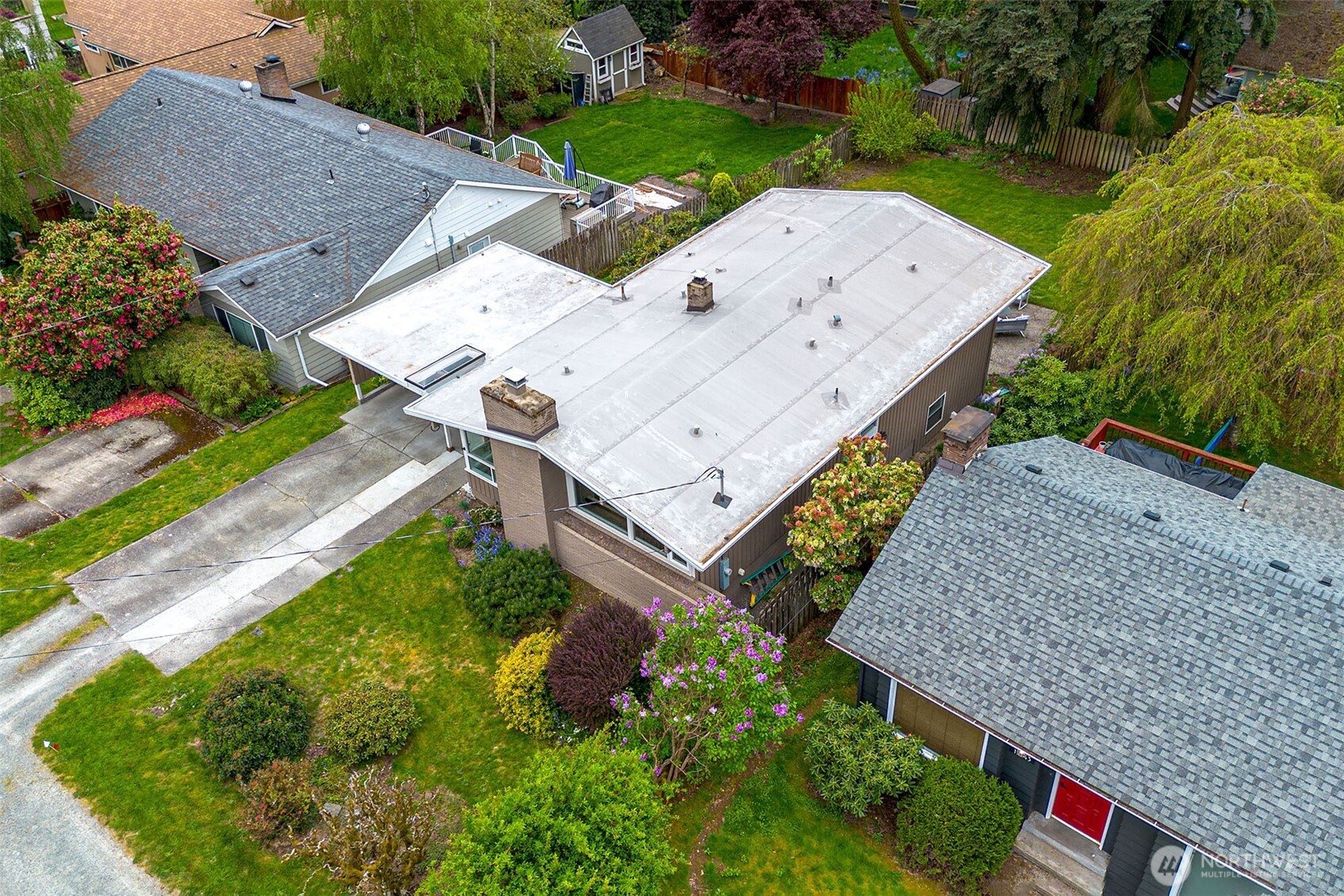 13739 36th Avenue NE, Seattle, WA 98125