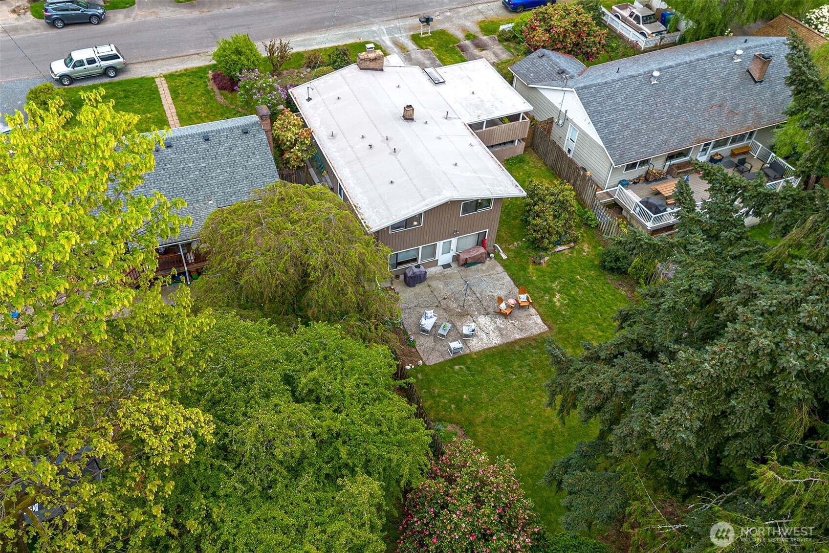 13739 36th Avenue NE, Seattle, WA 98125