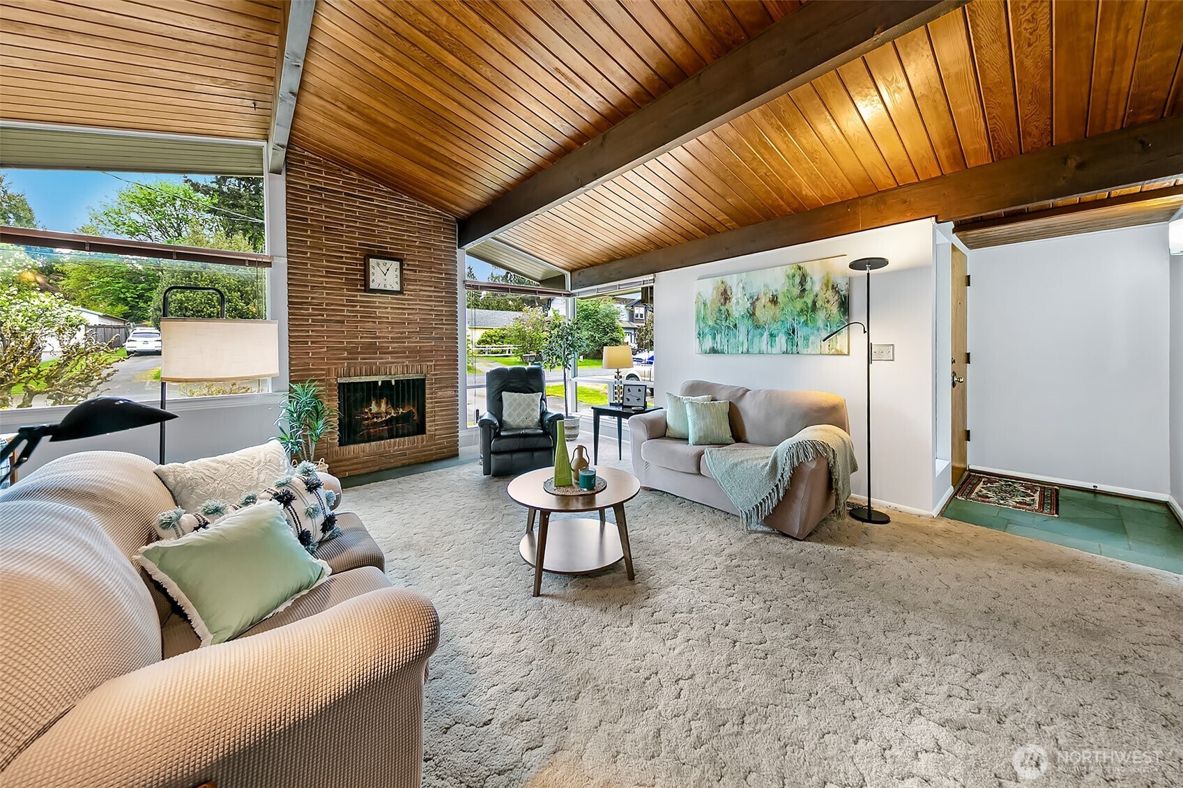13739 36th Avenue NE, Seattle, WA 98125