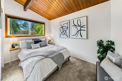 13739 36th Avenue NE, Seattle, WA 98125 - Photo 10