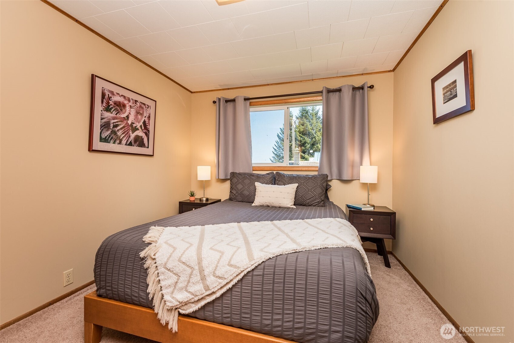 1663 Highway 112 , Sekiu, WA 98381