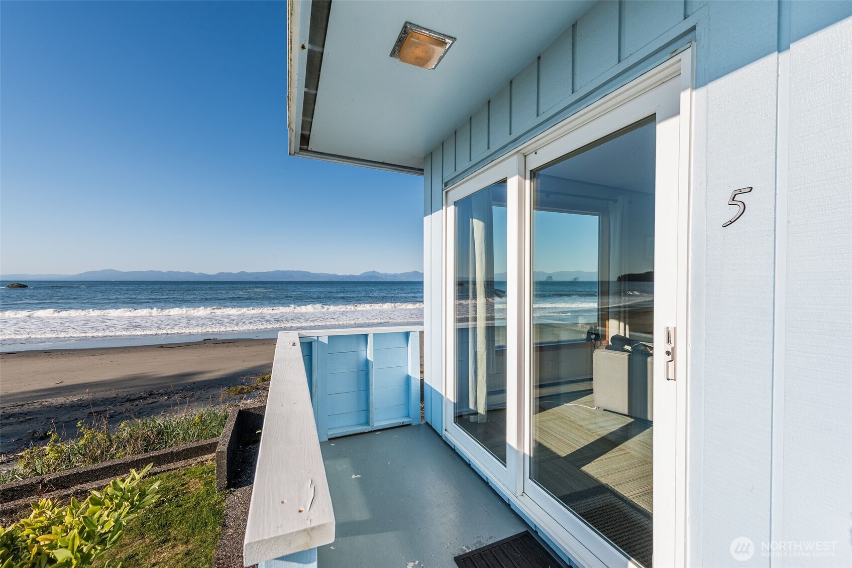 1663 Highway 112 , Sekiu, WA 98381