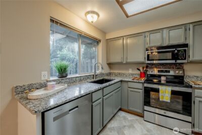 3621 103rd Avenue SE #B, Lake Stevens, WA 98258 - Photo 36