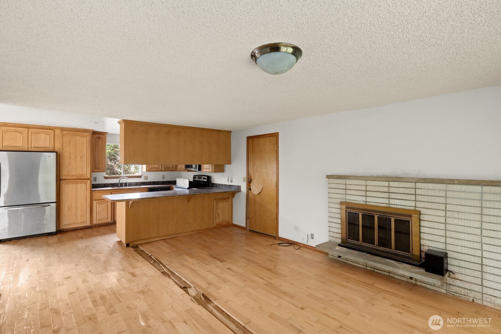 31446 28th Place SW, Federal Way, WA 98023