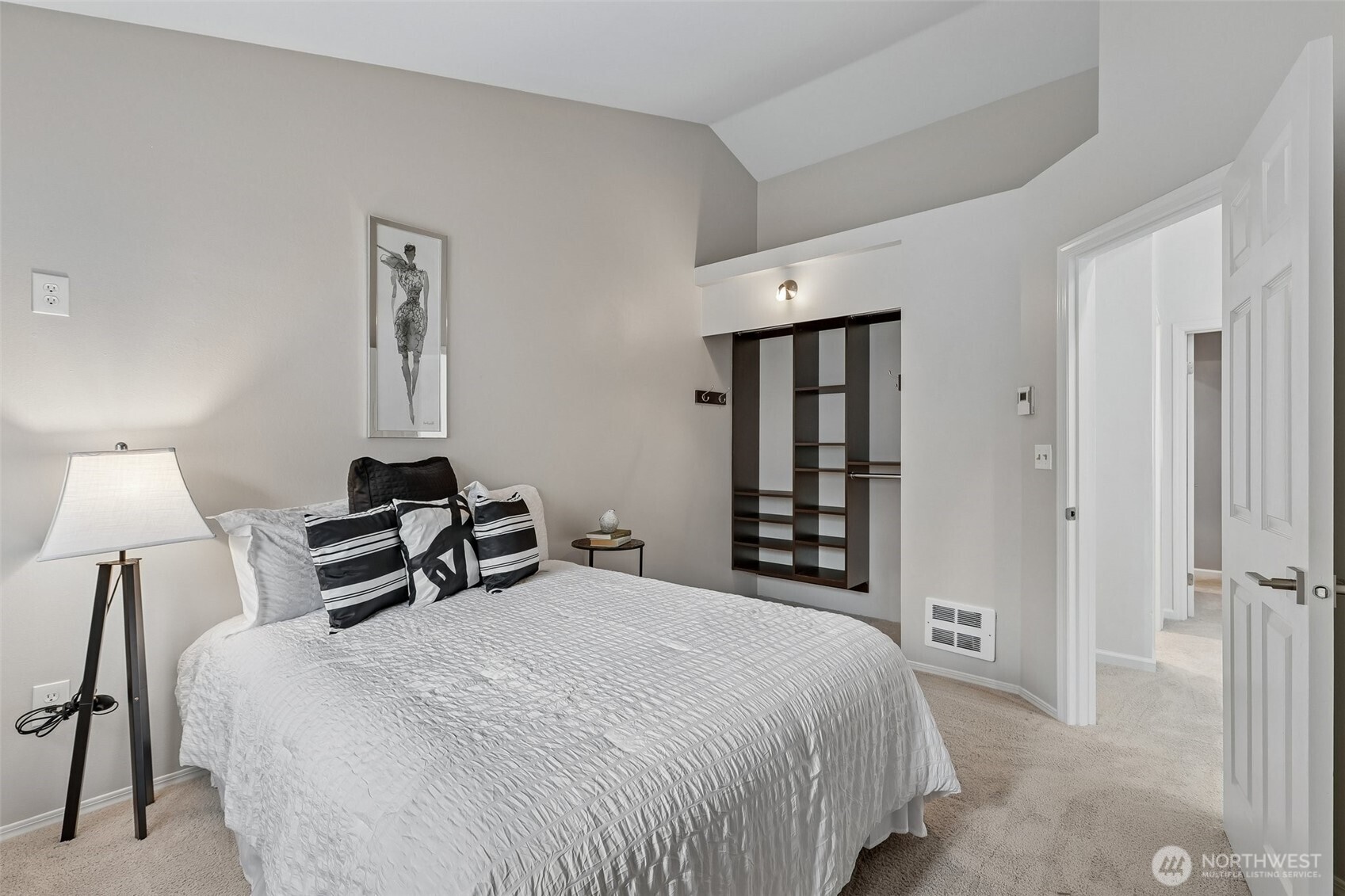 6929 NE 170th Street #8, Kenmore, WA 98028