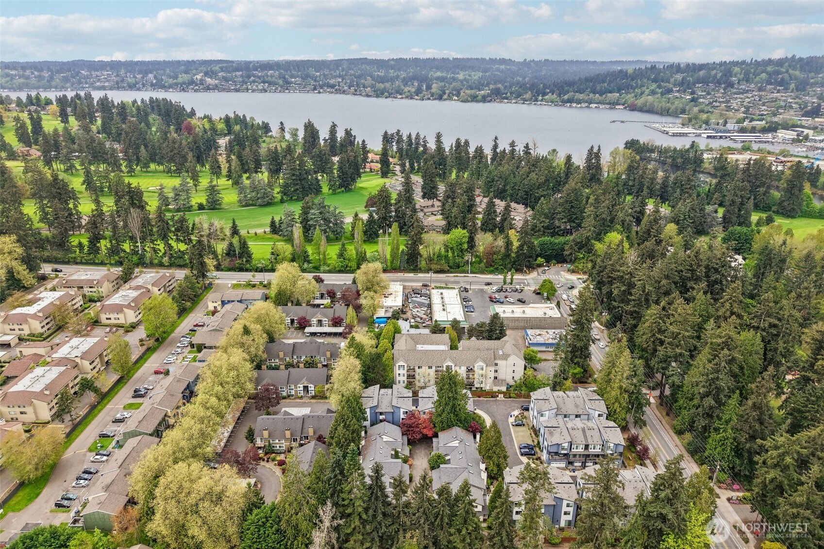 6929 NE 170th Street #8, Kenmore, WA 98028