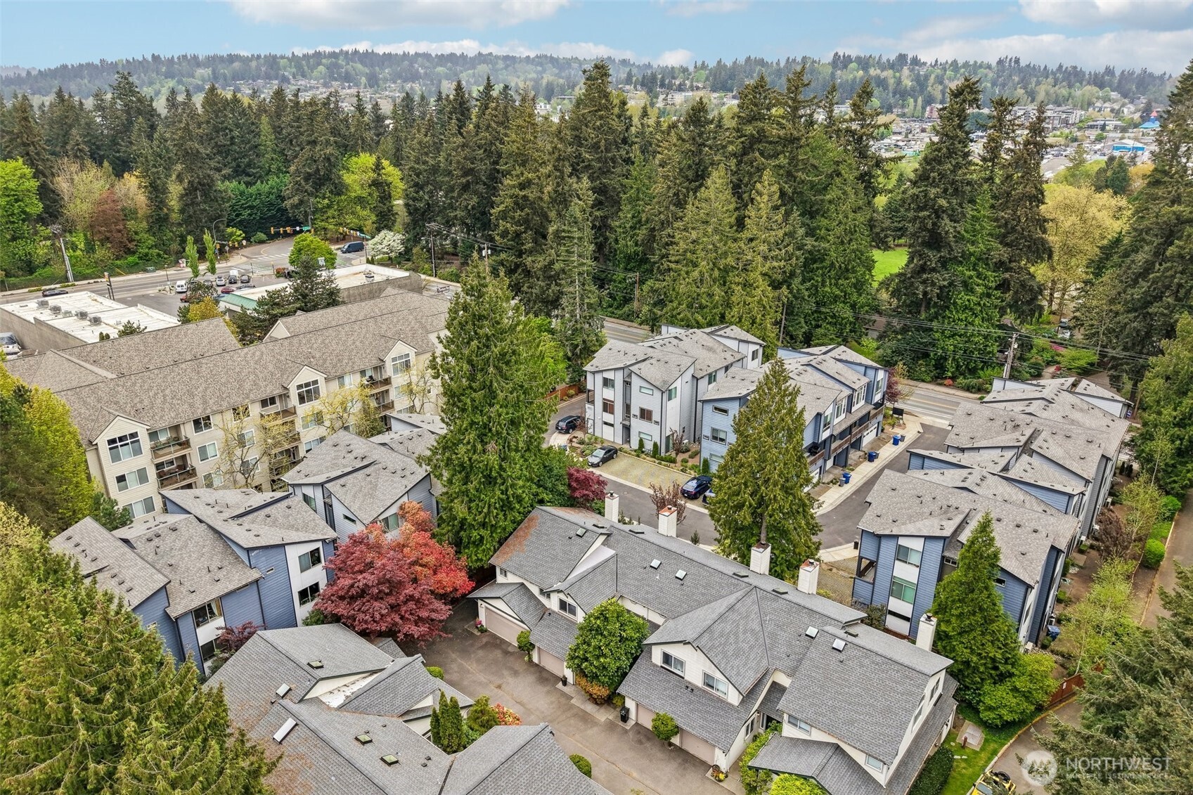 6929 NE 170th Street #8, Kenmore, WA 98028