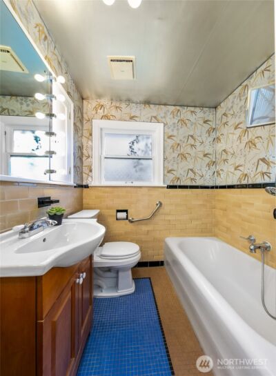 1408 N 48th Street , Seattle, WA 98103 - Photo 14