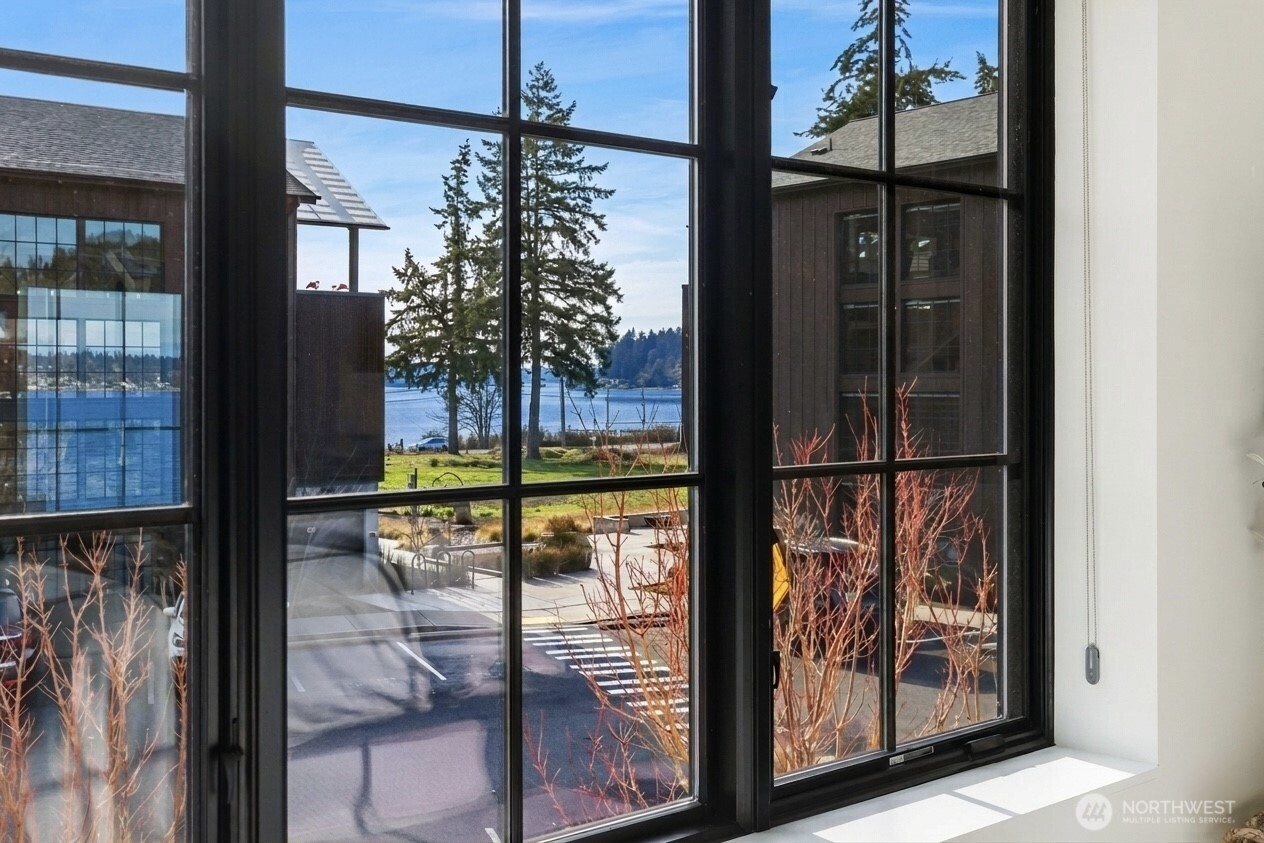 4566 Flying Goat Avenue NE #C220, Bainbridge Island, WA 98110