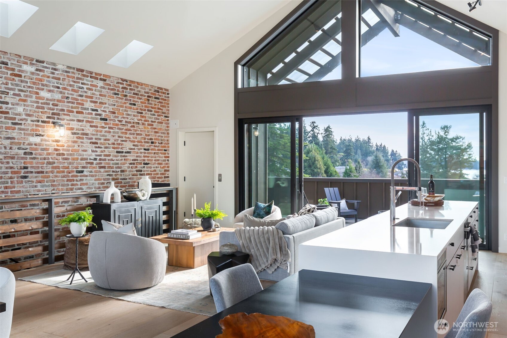 4566 Flying Goat Avenue NE #C220, Bainbridge Island, WA 98110
